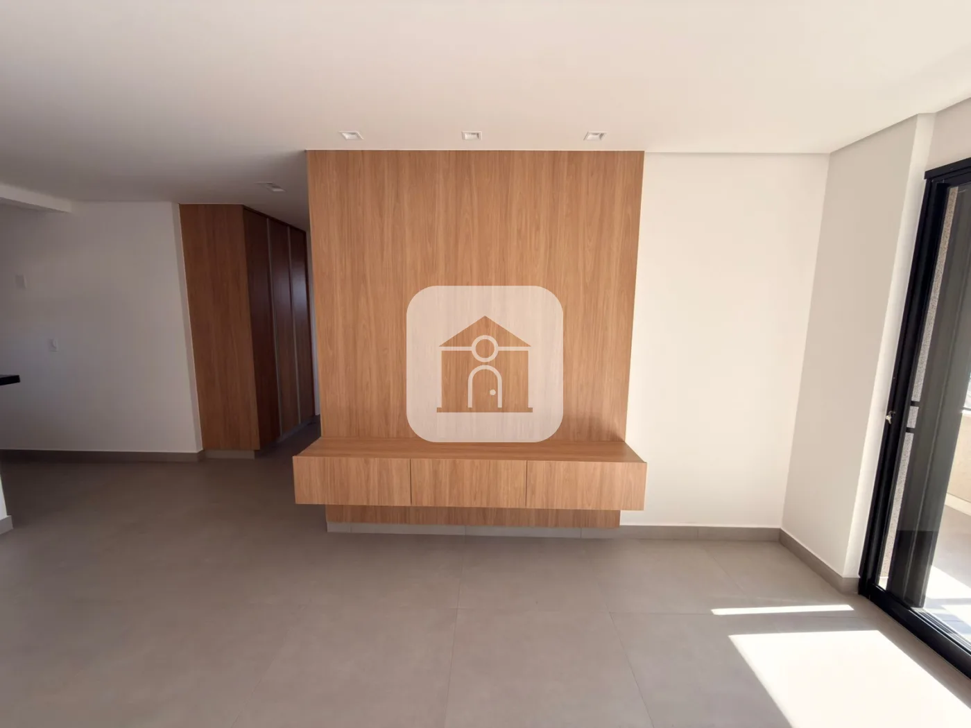 Alugar Apartamento / Padr&atilde;o em Uberl&acirc;ndia R$ 4.500,00 - Foto 4