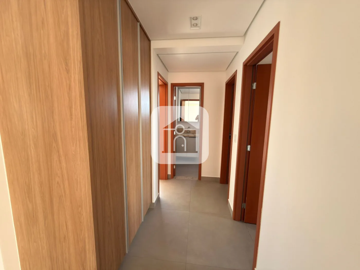 Alugar Apartamento / Padr&atilde;o em Uberl&acirc;ndia R$ 4.500,00 - Foto 11