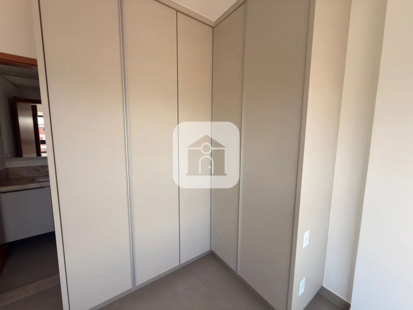 Alugar Apartamento / Padr&atilde;o em Uberl&acirc;ndia R$ 4.500,00 - Foto 13