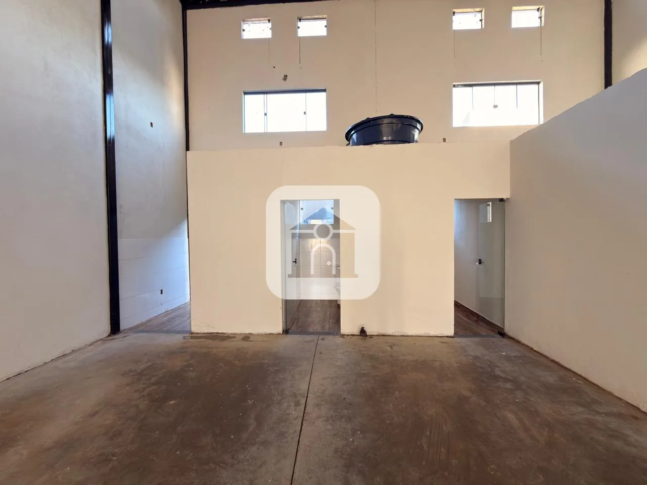 Alugar Comercial / Galp&atilde;o em Uberl&acirc;ndia R$ 11.000,00 - Foto 4