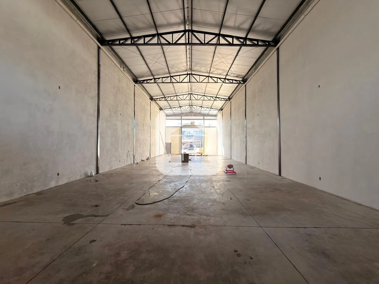 Alugar Comercial / Galp&atilde;o em Uberl&acirc;ndia R$ 11.000,00 - Foto 5