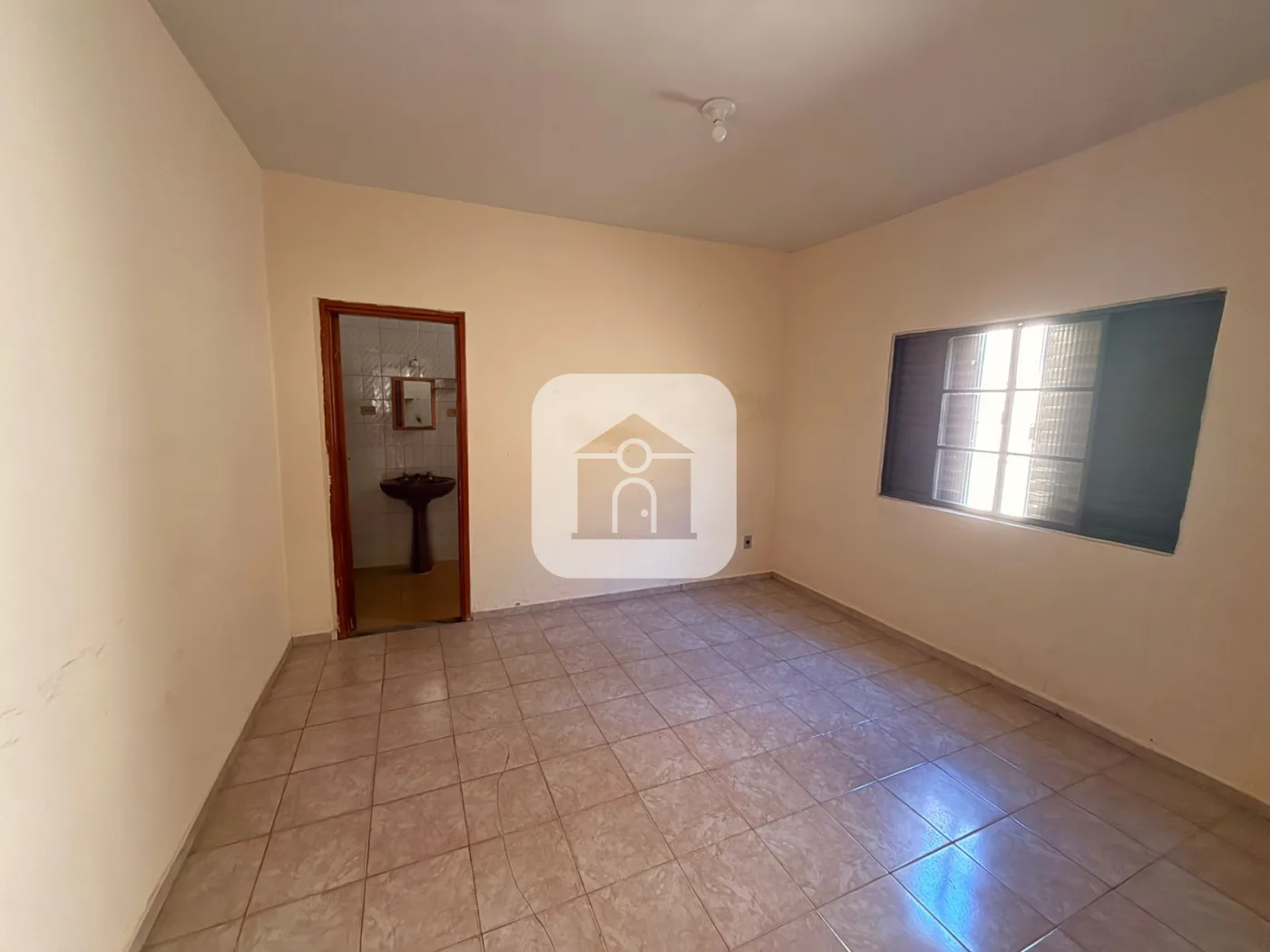 Alugar Casa / Padr&atilde;o em Uberl&acirc;ndia R$ 3.500,00 - Foto 10