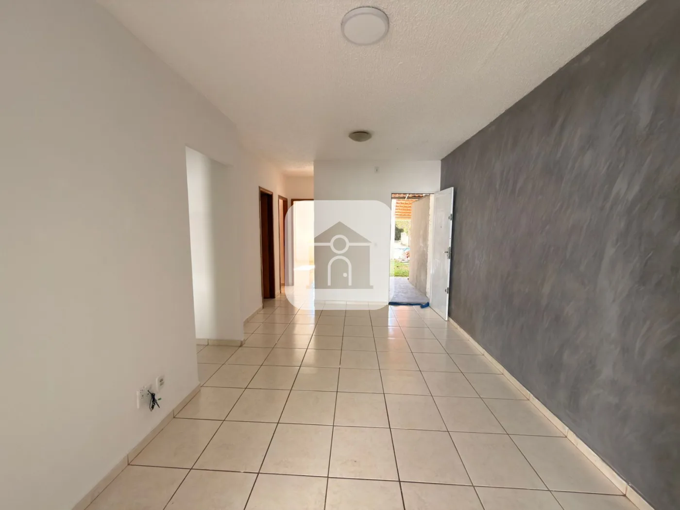 Alugar Casa / Condom&iacute;nio ou Loteamento Fechado em Uberlandia R$ 2.500,00 - Foto 2