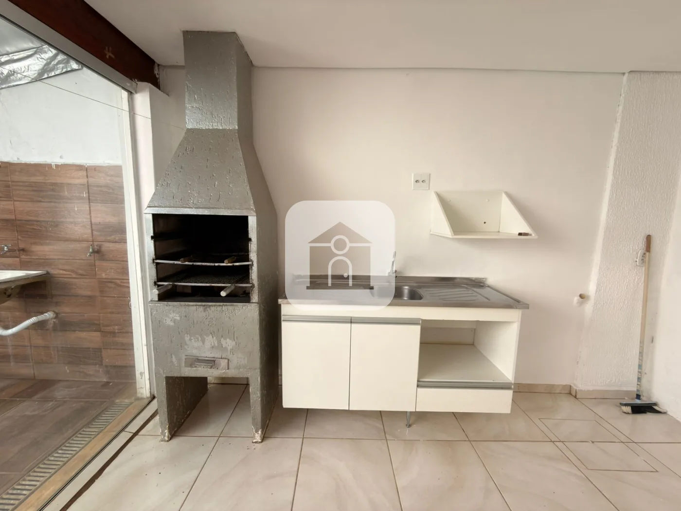 Alugar Casa / Condom&iacute;nio ou Loteamento Fechado em Uberlandia R$ 2.500,00 - Foto 23