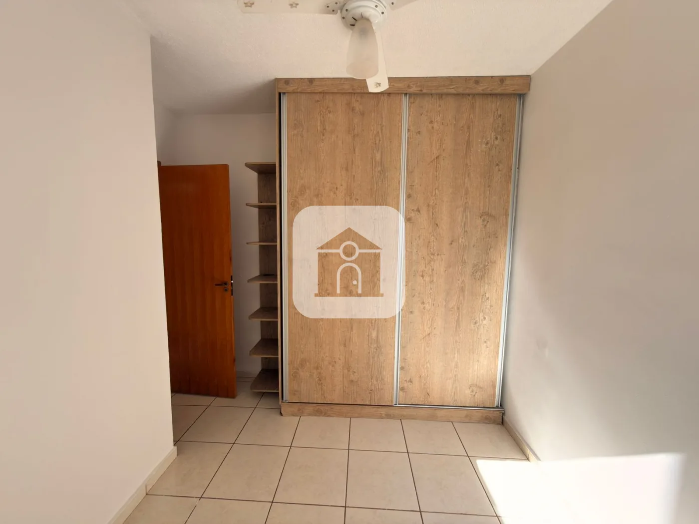 Alugar Casa / Condom&iacute;nio ou Loteamento Fechado em Uberlandia R$ 2.500,00 - Foto 14