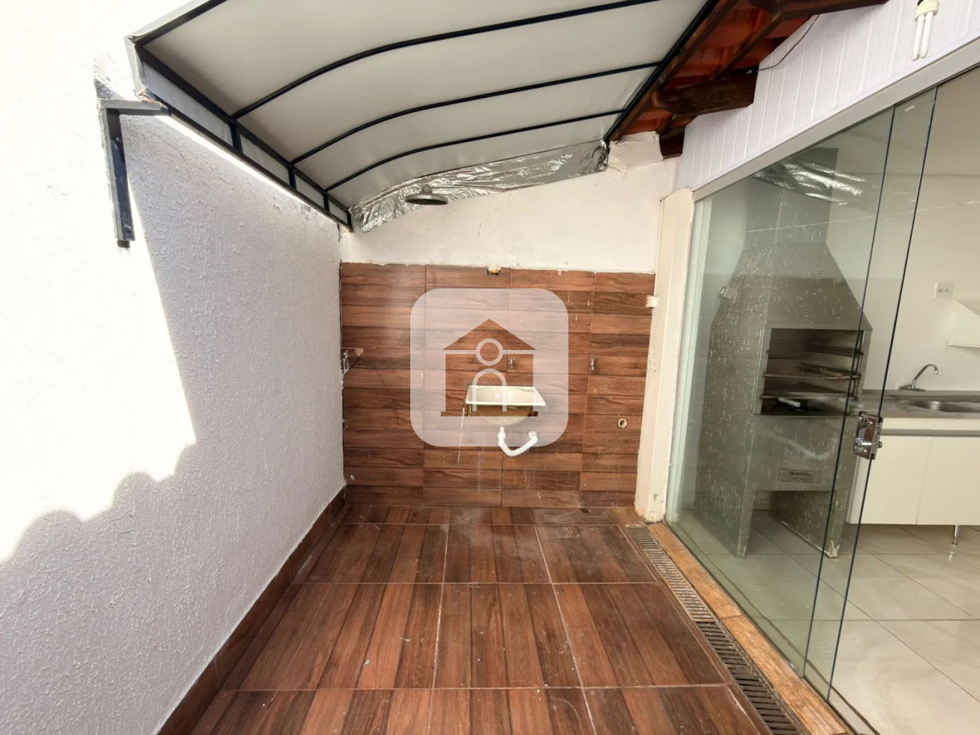 Alugar Casa / Condom&iacute;nio ou Loteamento Fechado em Uberlandia R$ 2.500,00 - Foto 24