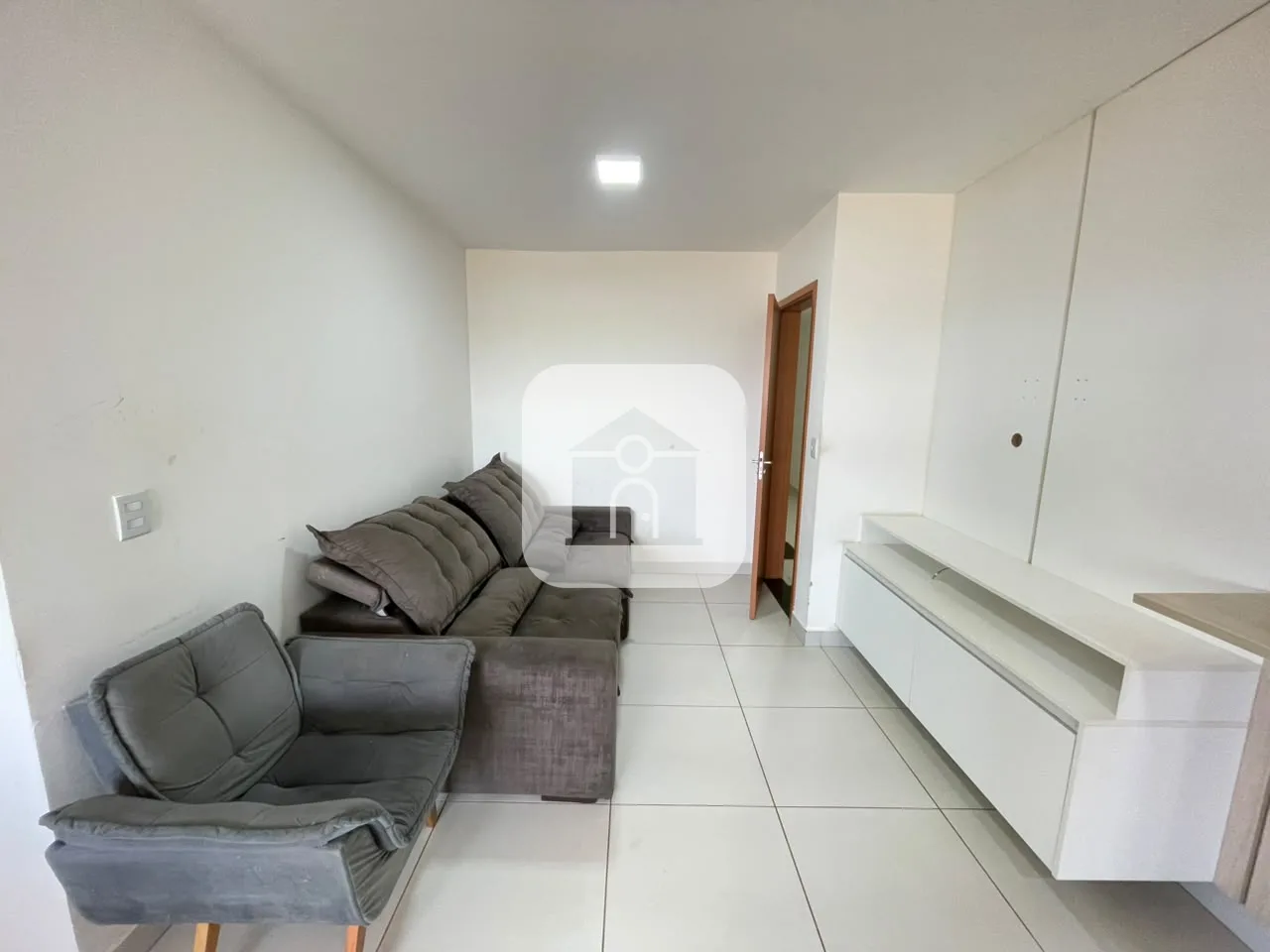 Alugar Apartamento / Padr&atilde;o em Uberlandia R$ 2.500,00 - Foto 5