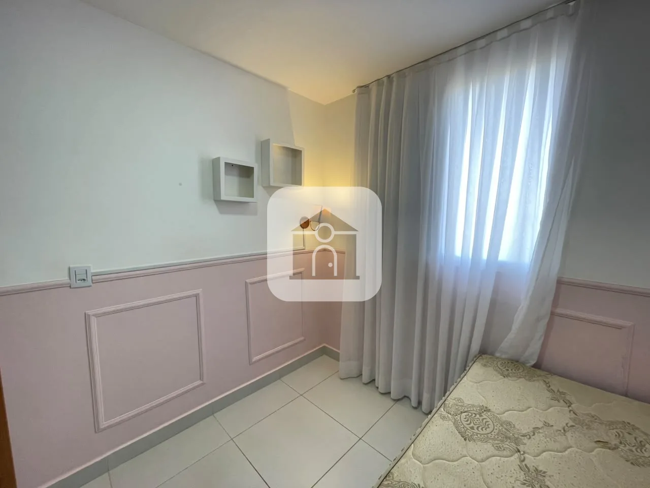 Alugar Apartamento / Padr&atilde;o em Uberlandia R$ 2.500,00 - Foto 11