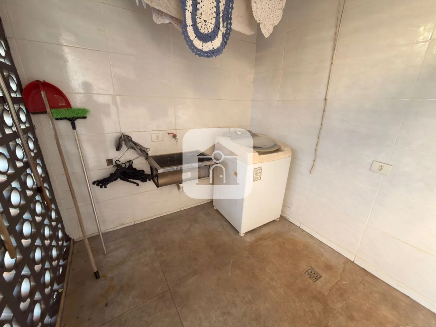 Alugar Casa / Padr&atilde;o em Uberl&acirc;ndia R$ 5.500,00 - Foto 28