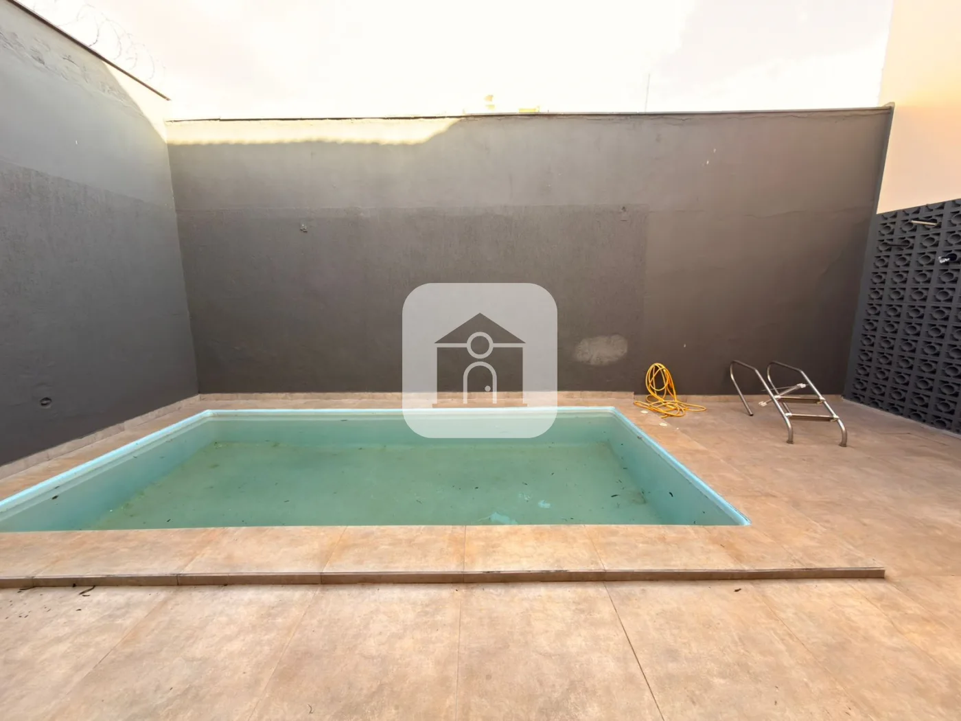 Alugar Casa / Padr&atilde;o em Uberl&acirc;ndia R$ 5.500,00 - Foto 27