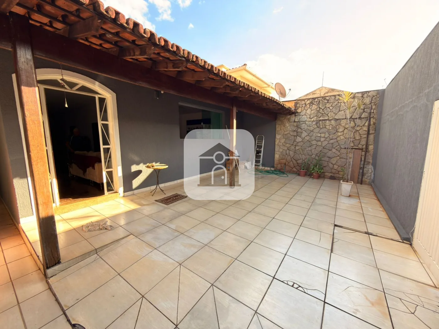 Alugar Casa / Padr&atilde;o em Uberl&acirc;ndia R$ 5.500,00 - Foto 22