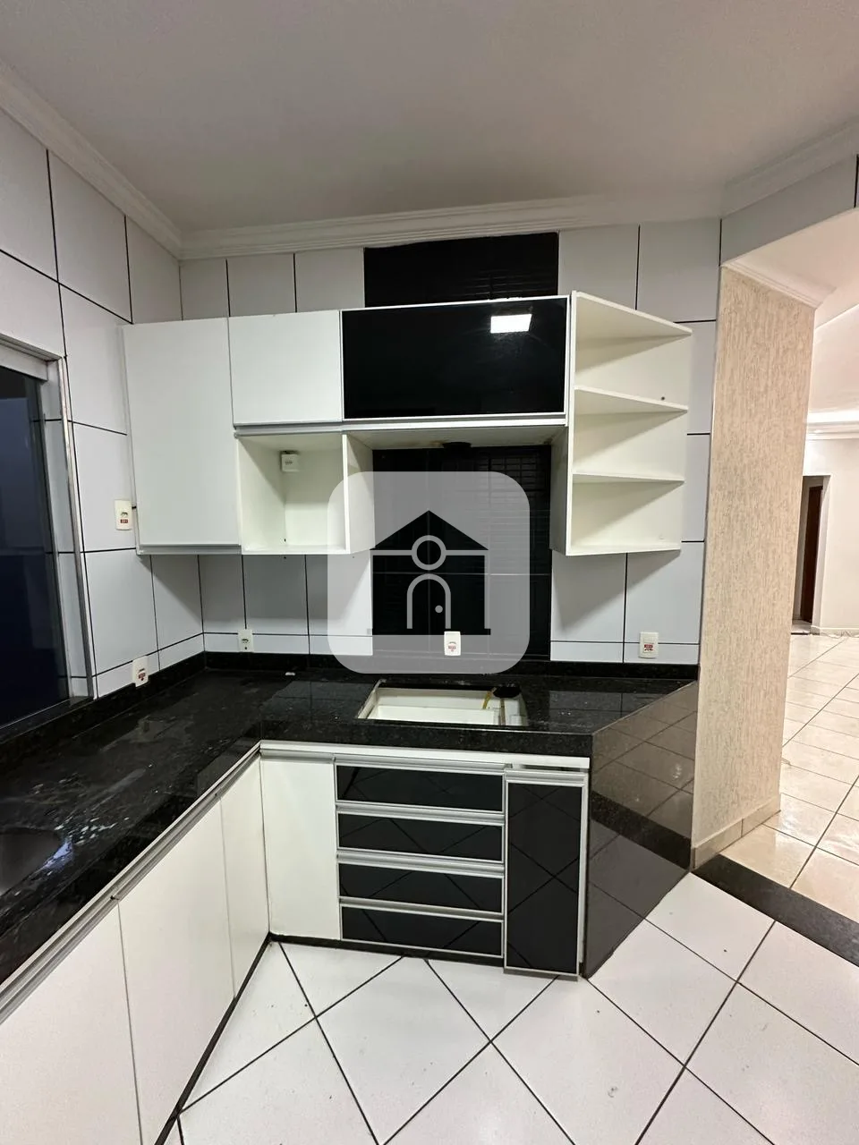 Alugar Casa / Padr&atilde;o em Uberl&acirc;ndia R$ 4.500,00 - Foto 10