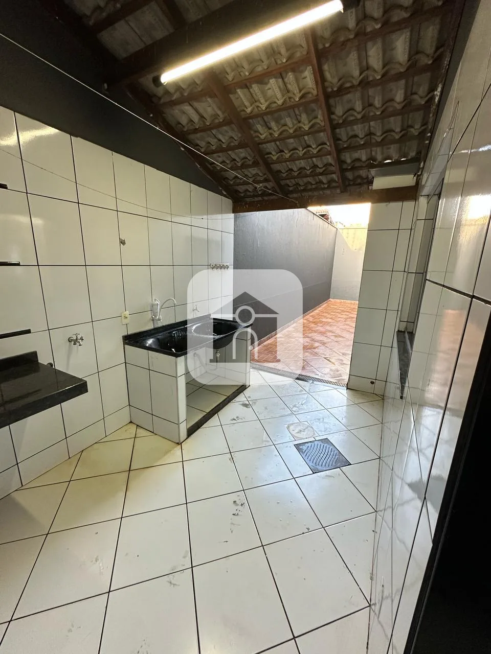 Alugar Casa / Padr&atilde;o em Uberl&acirc;ndia R$ 4.500,00 - Foto 16