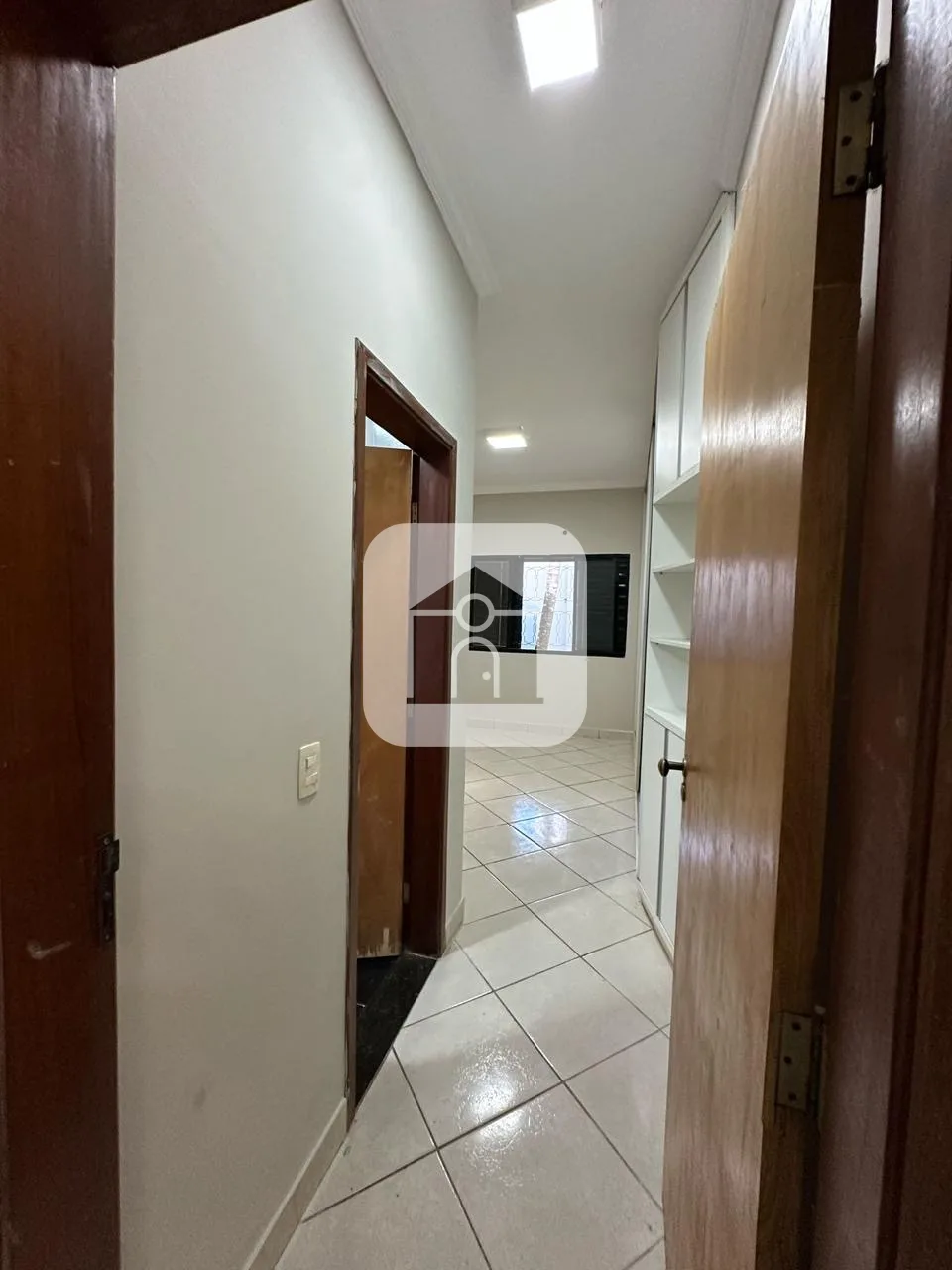 Alugar Casa / Padr&atilde;o em Uberl&acirc;ndia R$ 4.500,00 - Foto 21