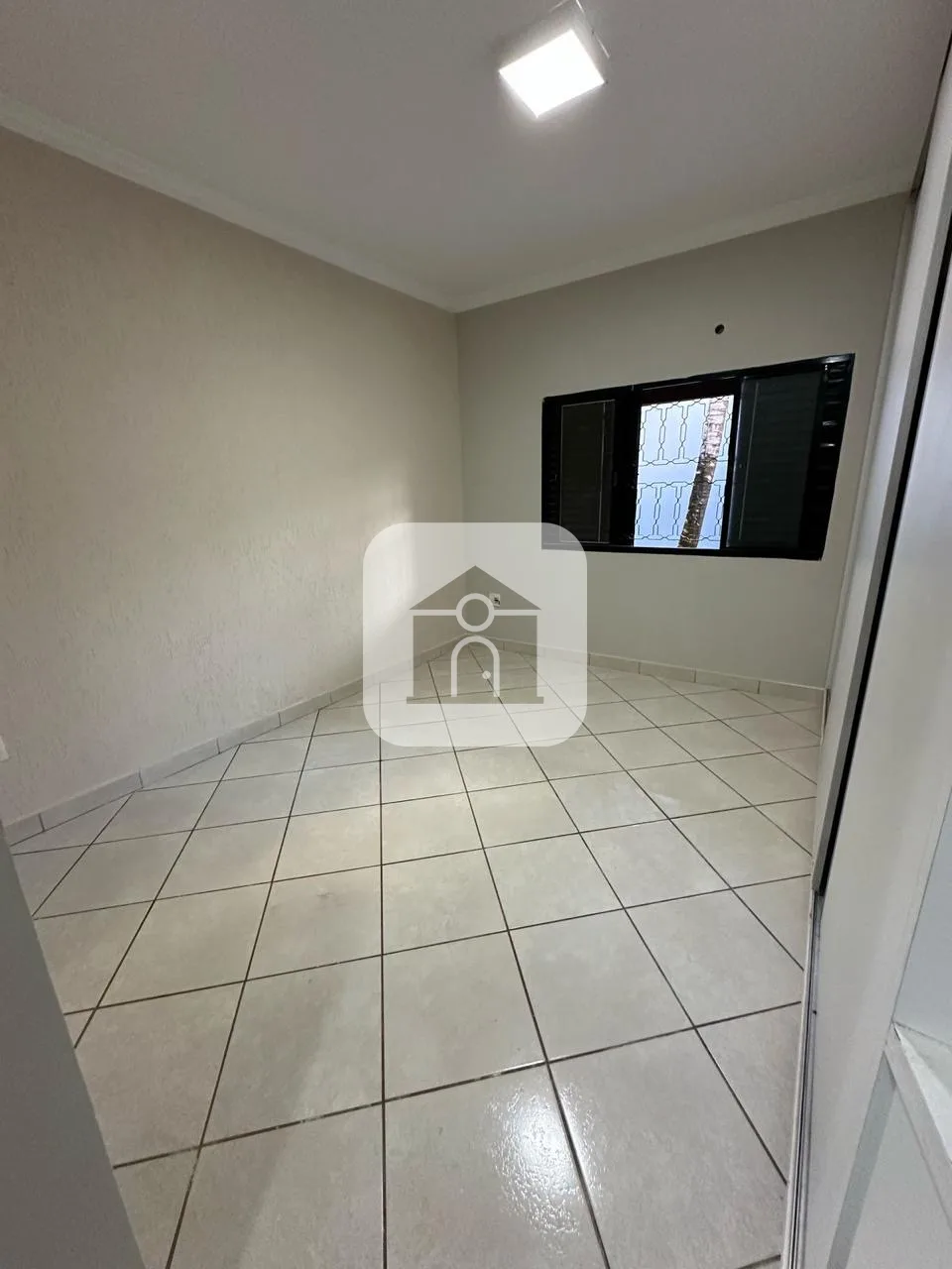 Alugar Casa / Padr&atilde;o em Uberl&acirc;ndia R$ 4.500,00 - Foto 23