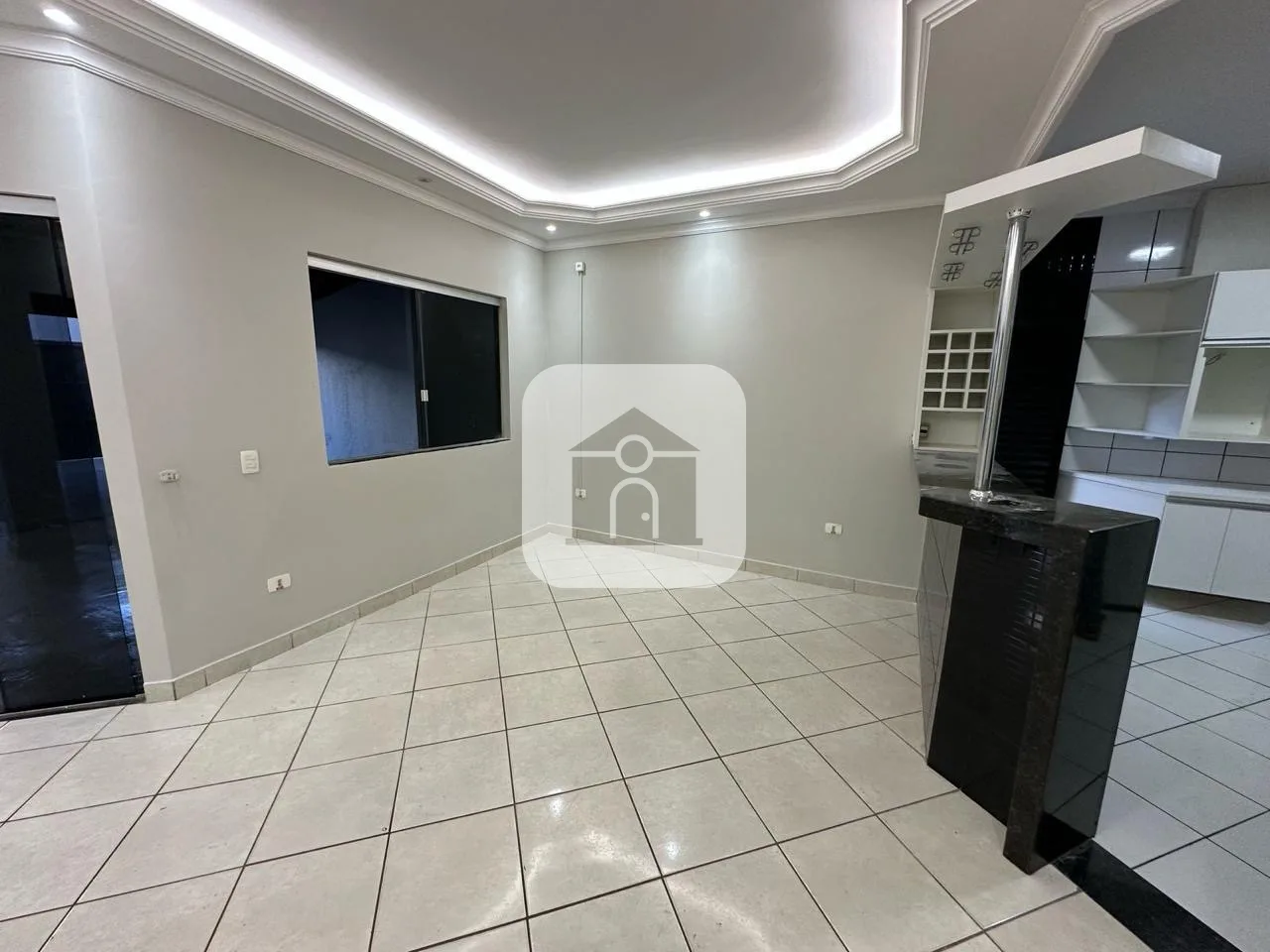 Alugar Casa / Padr&atilde;o em Uberl&acirc;ndia R$ 4.500,00 - Foto 6