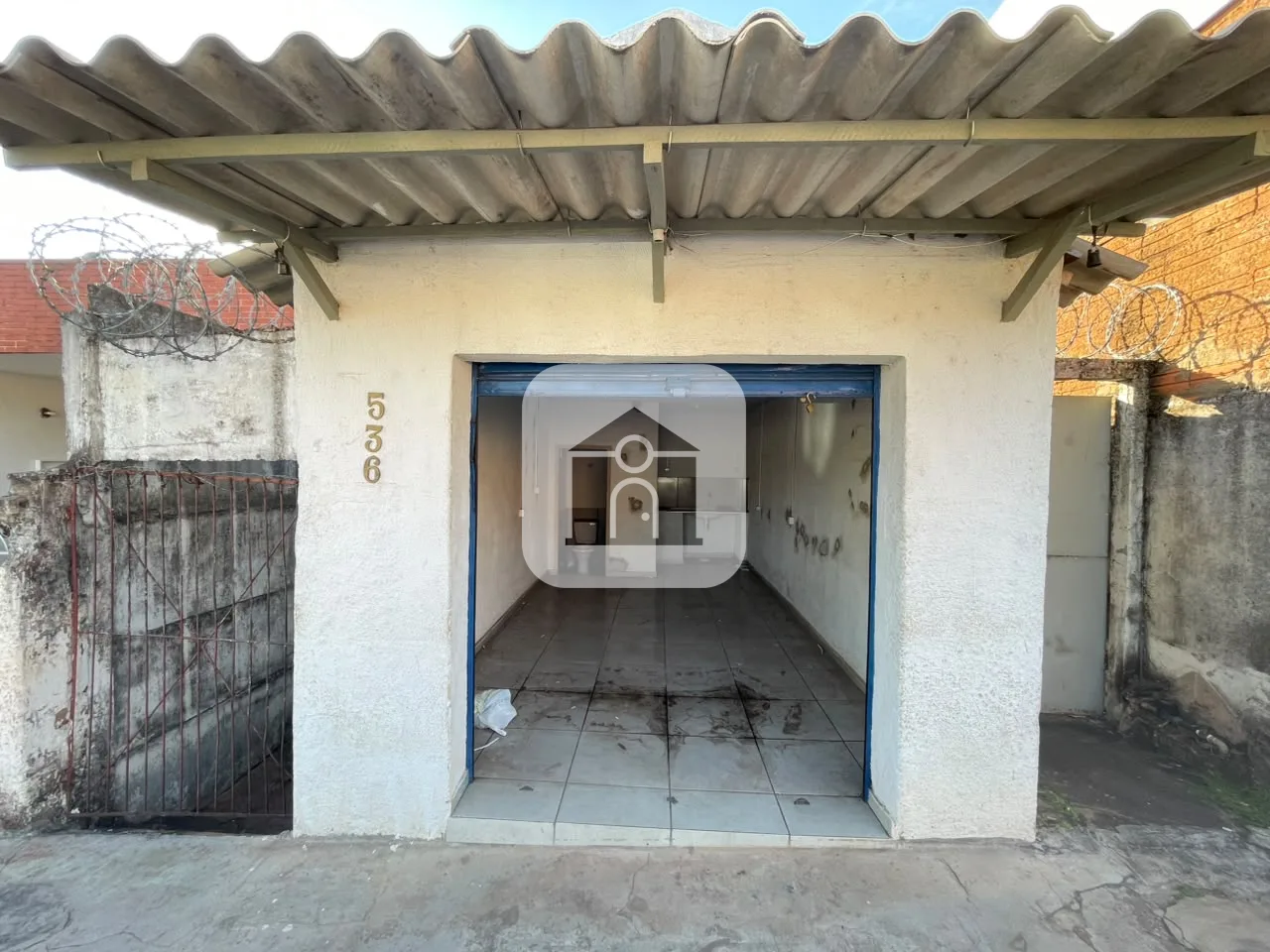 Alugar Comercial / C&ocirc;modo em Uberl&acirc;ndia R$ 800,00 - Foto 2