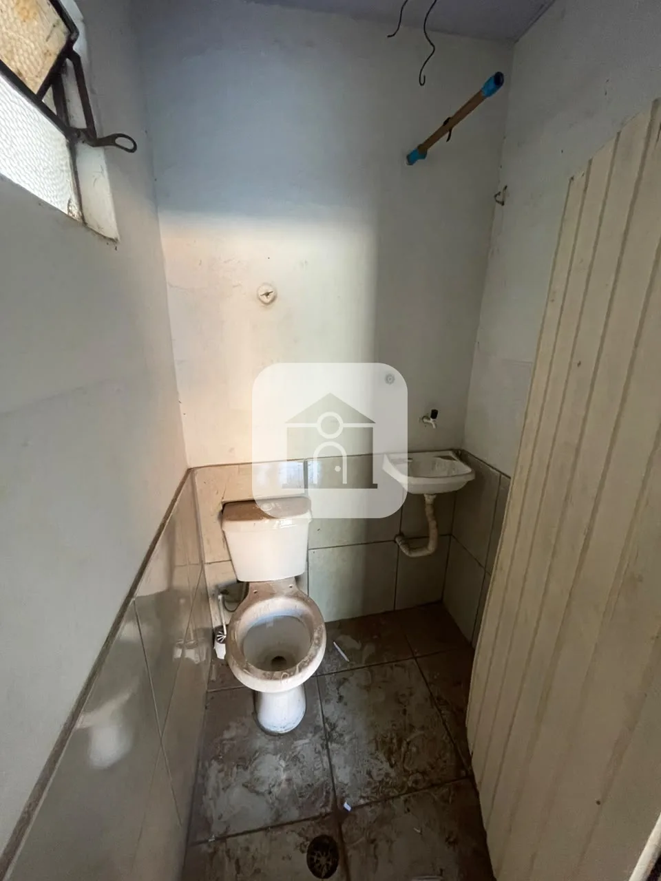 Alugar Comercial / C&ocirc;modo em Uberl&acirc;ndia R$ 800,00 - Foto 5
