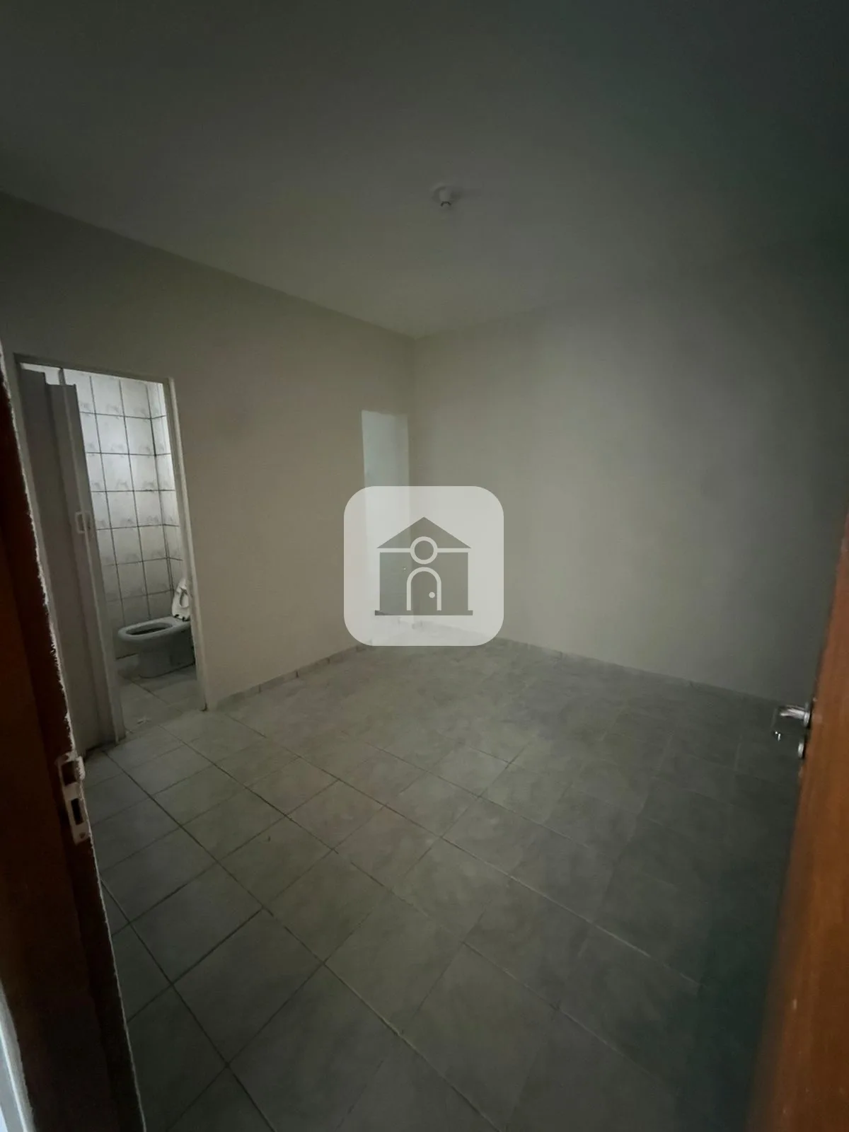 Alugar Casa / Padr&atilde;o em Uberl&acirc;ndia R$ 1.100,00 - Foto 10