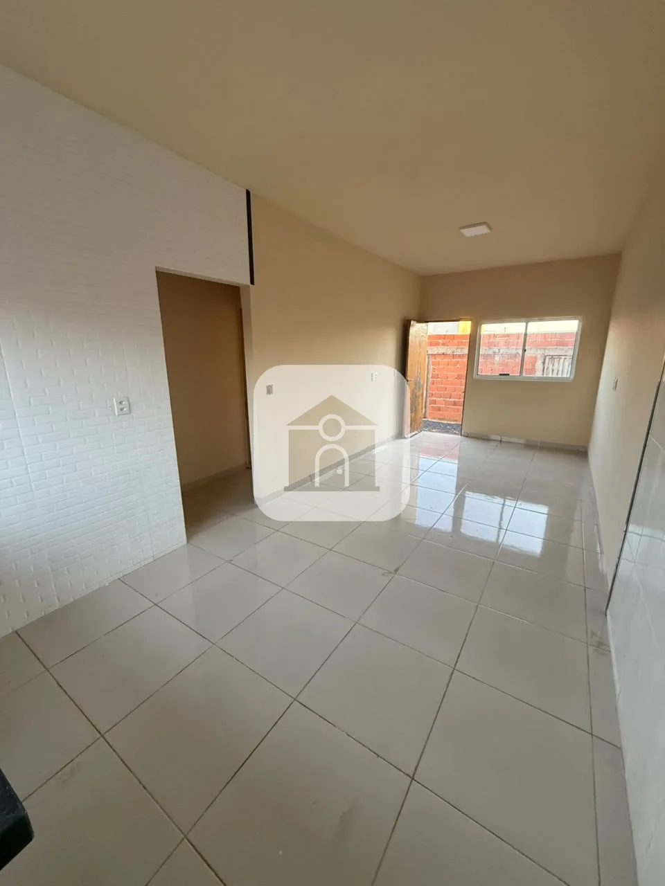 Alugar Casa / Padr&atilde;o em Araguari R$ 1.100,00 - Foto 4