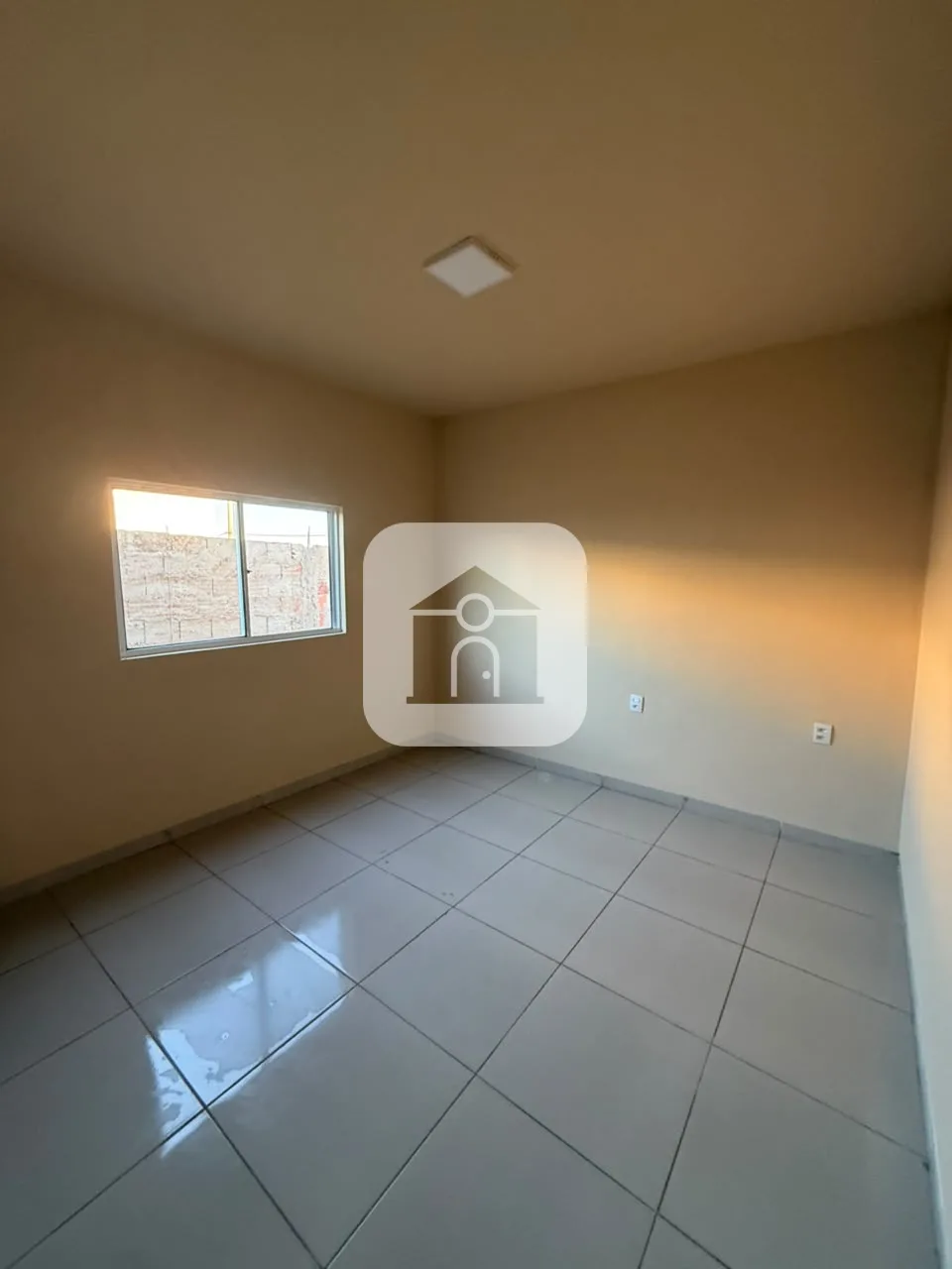 Alugar Casa / Padr&atilde;o em Araguari R$ 1.100,00 - Foto 6