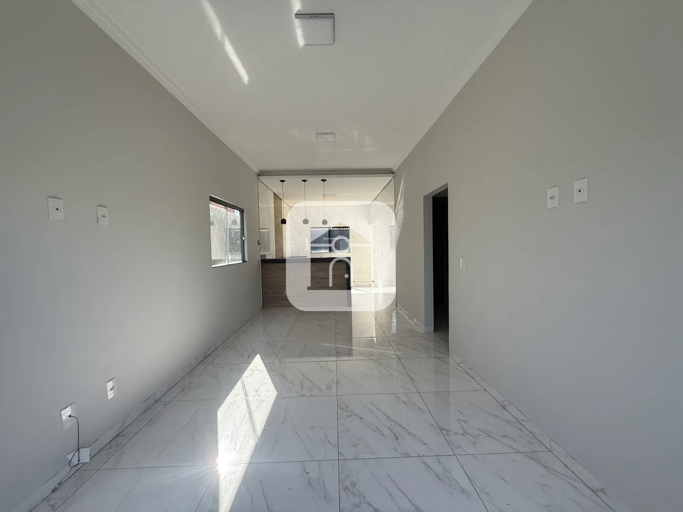 Alugar Casa / Padr&atilde;o em Uberl&acirc;ndia R$ 2.000,00 - Foto 3
