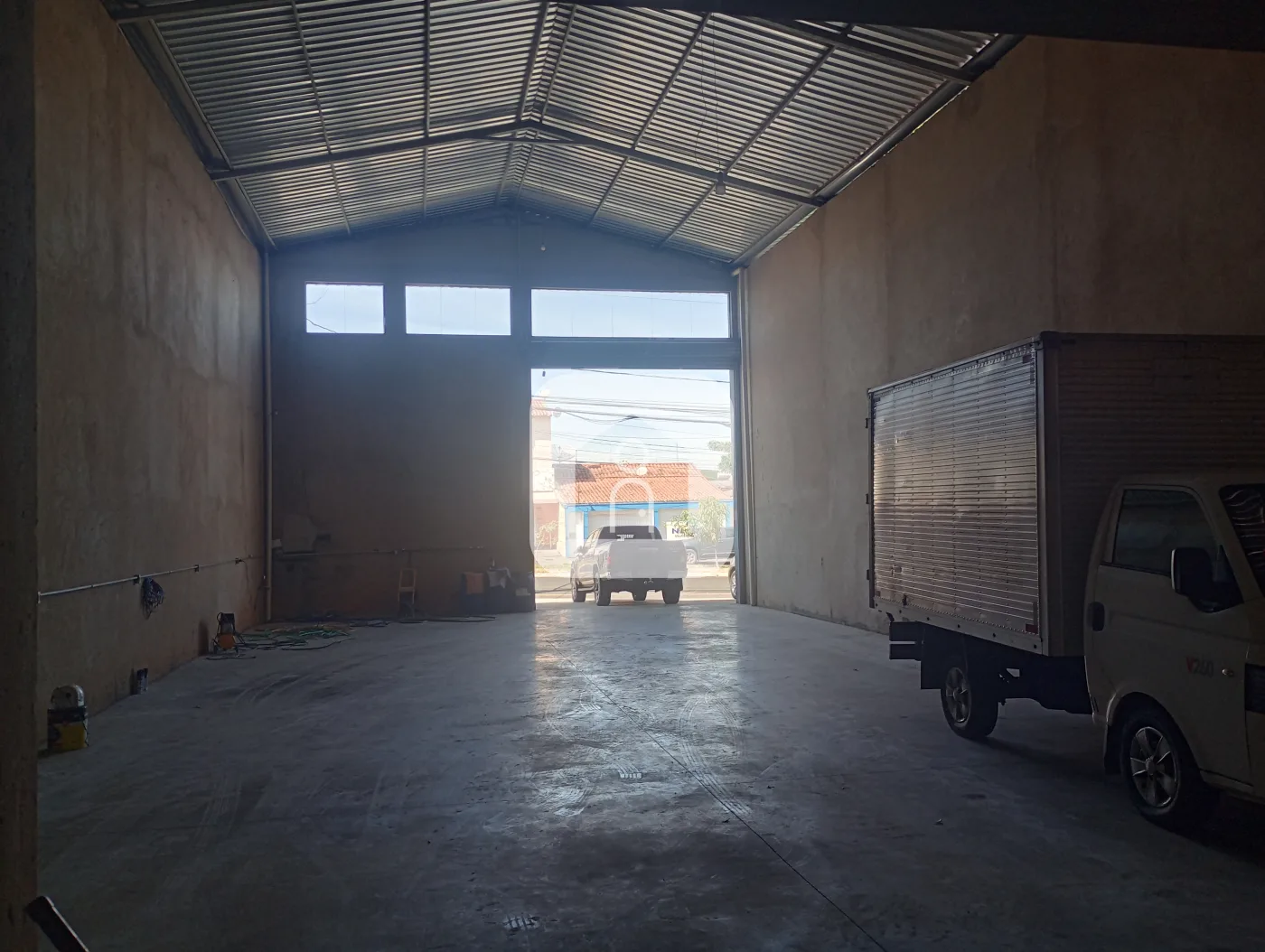Alugar Comercial / Galp&atilde;o em Uberl&acirc;ndia R$ 11.000,00 - Foto 5
