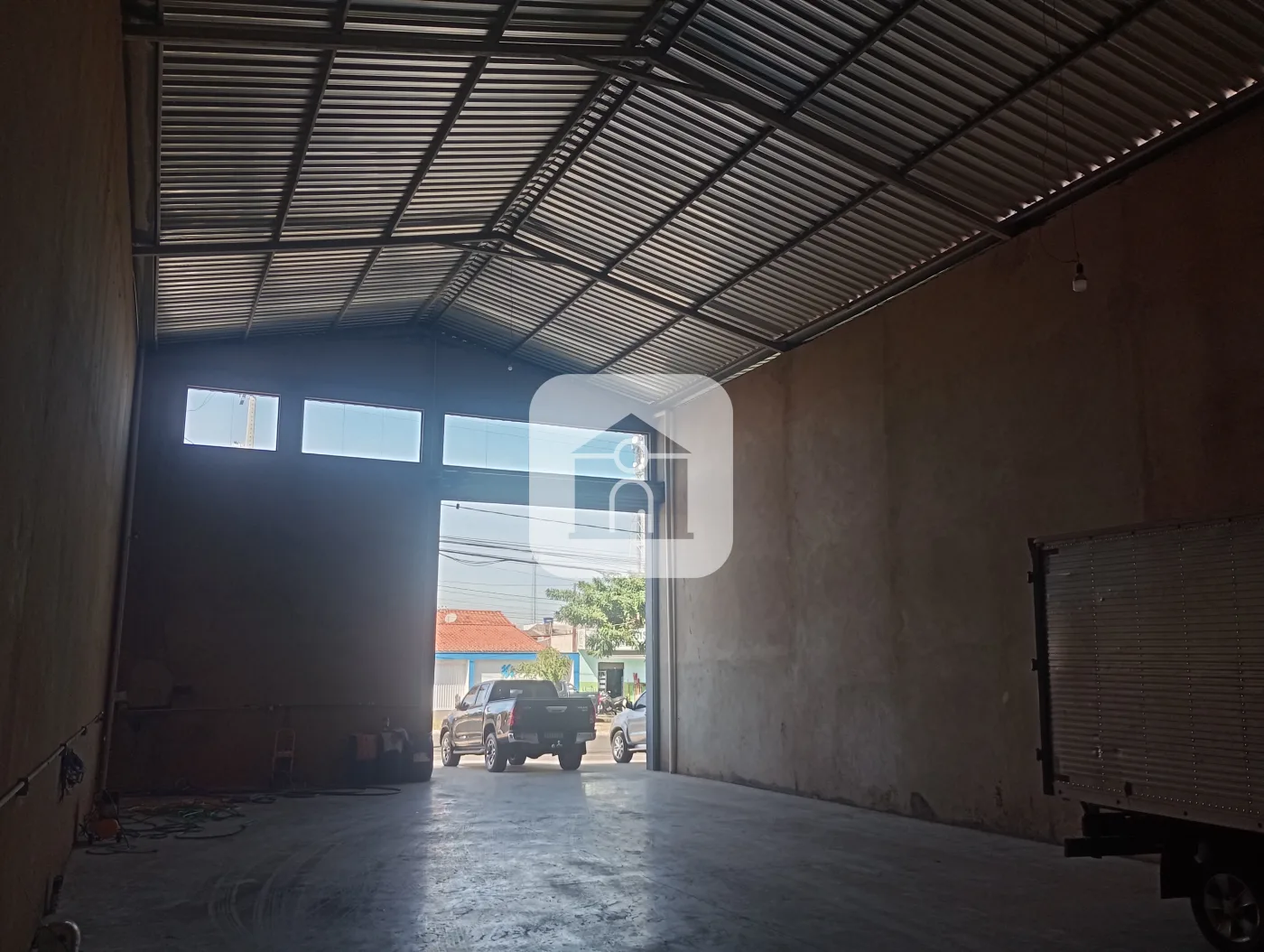 Alugar Comercial / Galp&atilde;o em Uberl&acirc;ndia R$ 11.000,00 - Foto 6