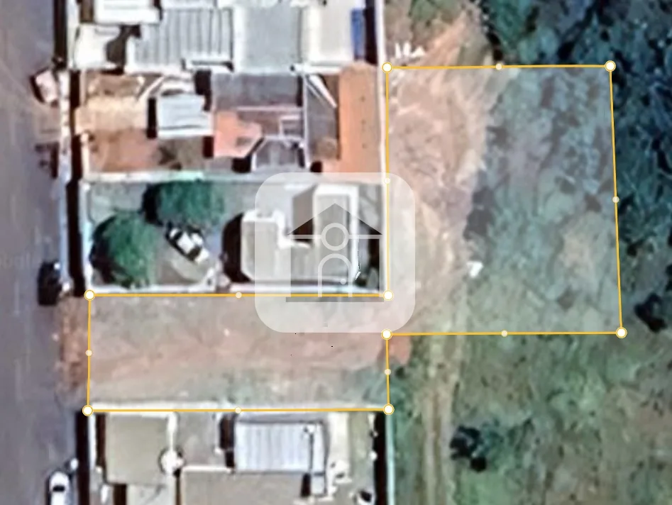 Comprar Terreno / Padr&atilde;o em Araguari R$ 325.000,00 - Foto 1