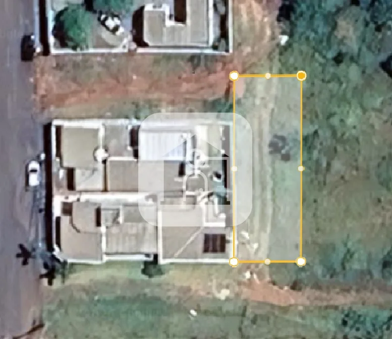 Comprar Terreno / Padr&atilde;o em Araguari R$ 150.000,00 - Foto 1