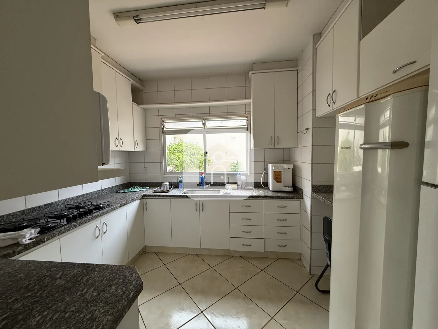 Alugar Casa / Sobrado em Uberl&acirc;ndia R$ 4.500,00 - Foto 4