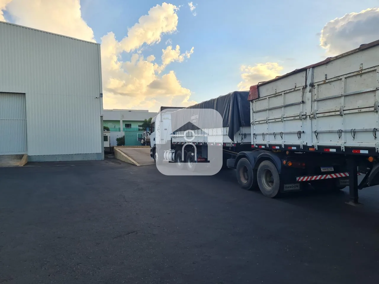 Comprar Comercial / Barrac&atilde;o em Araguari R$ 10.000.000,00 - Foto 12