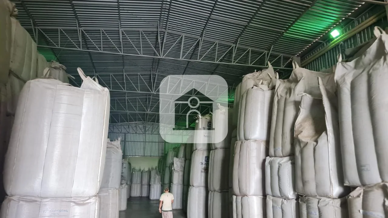 Comprar Comercial / Barrac&atilde;o em Araguari R$ 10.000.000,00 - Foto 15