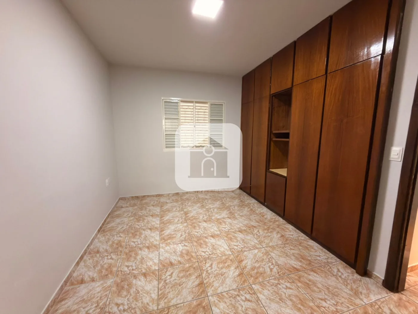 Alugar Casa / Padr&atilde;o em Uberl&acirc;ndia R$ 2.800,00 - Foto 15