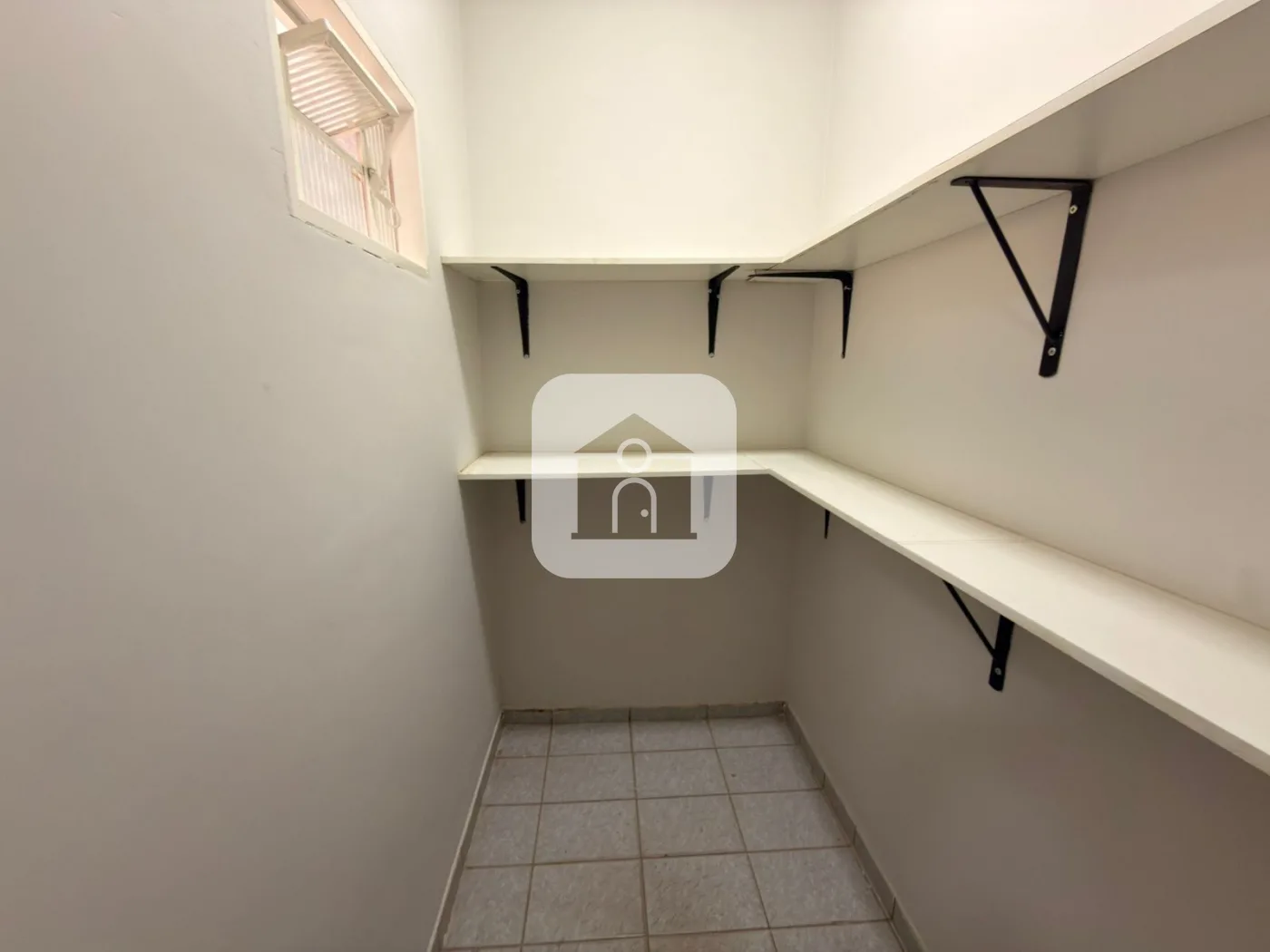 Alugar Casa / Padr&atilde;o em Uberl&acirc;ndia R$ 2.800,00 - Foto 18
