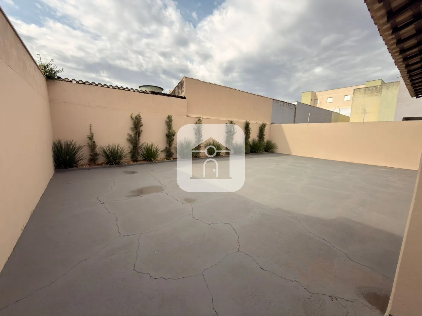 Alugar Casa / Padr&atilde;o em Uberl&acirc;ndia R$ 2.800,00 - Foto 22