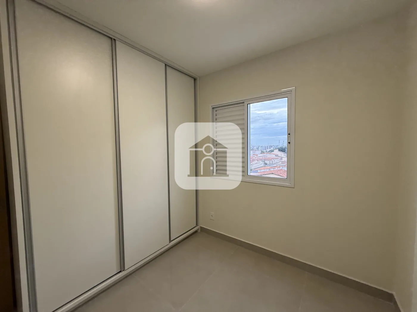 Alugar Apartamento / Padr&atilde;o em Uberl&acirc;ndia R$ 3.200,00 - Foto 16