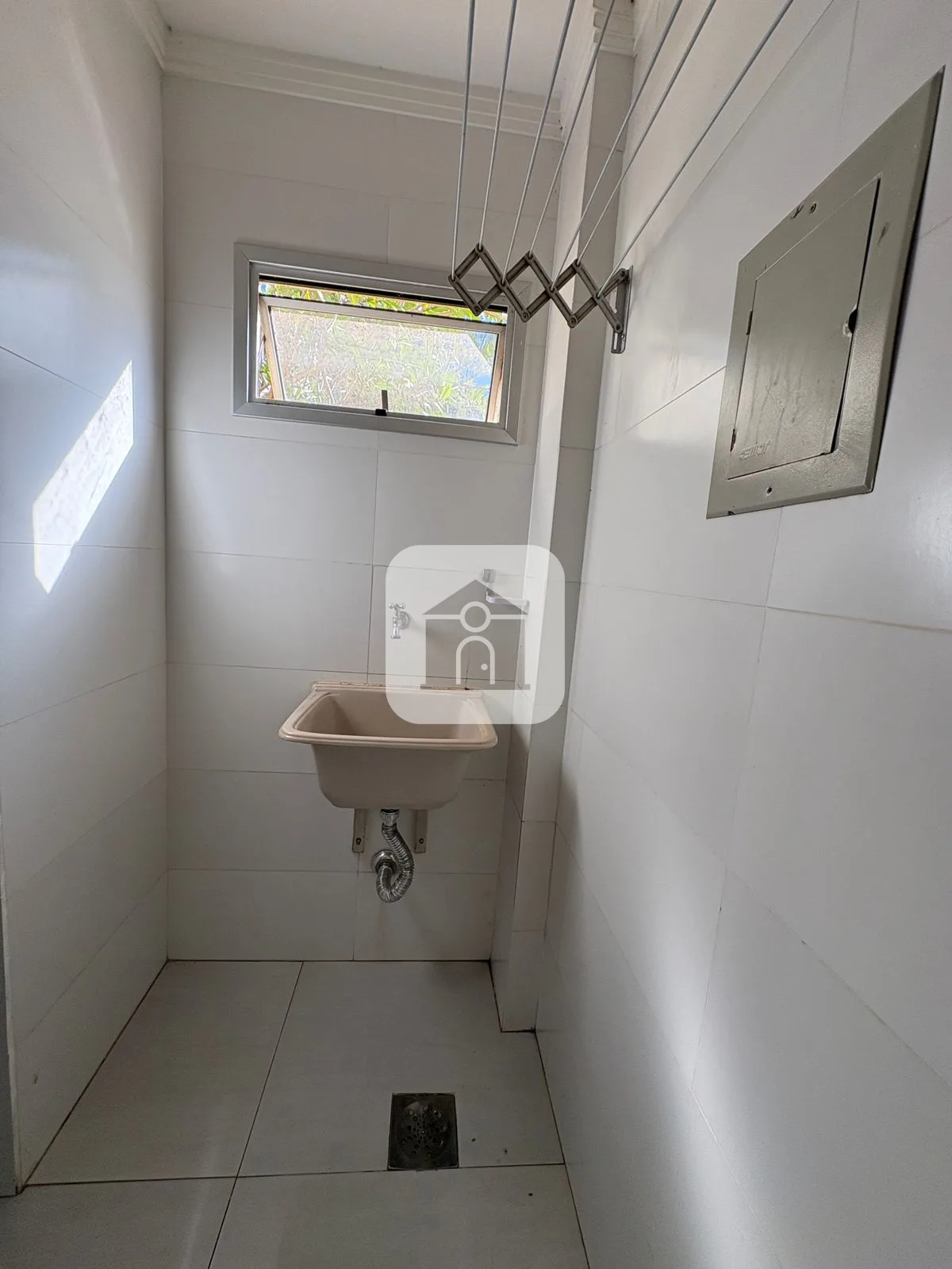 Alugar Apartamento / Padr&atilde;o em Uberl&acirc;ndia R$ 1.950,00 - Foto 14