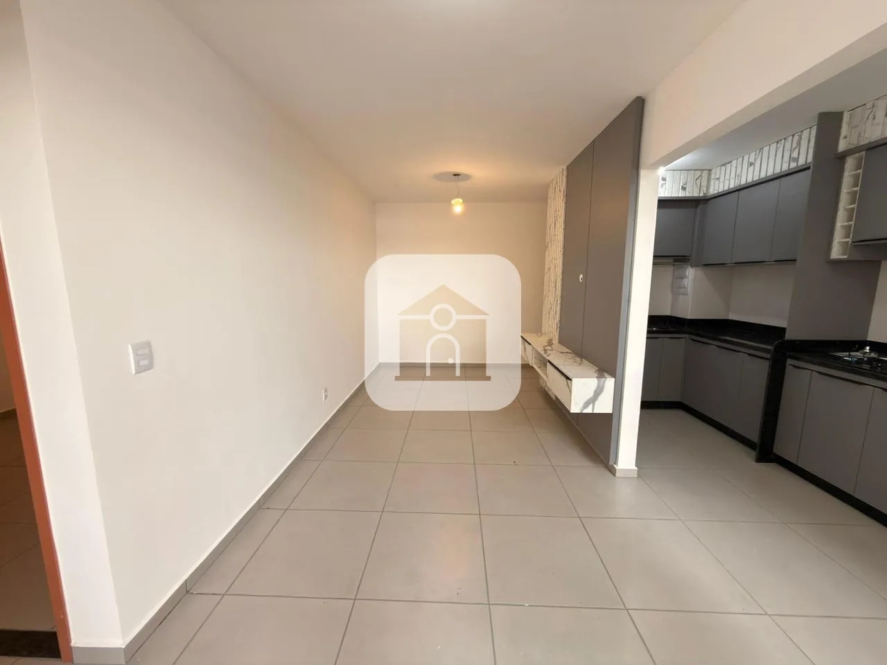 Alugar Apartamento / Padr&atilde;o em Uberl&acirc;ndia R$ 2.200,00 - Foto 3