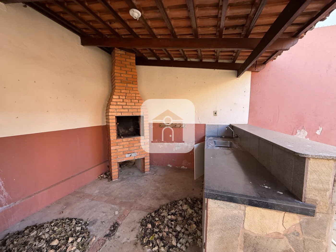 Alugar Casa / Padr&atilde;o em Uberl&acirc;ndia R$ 3.600,00 - Foto 7