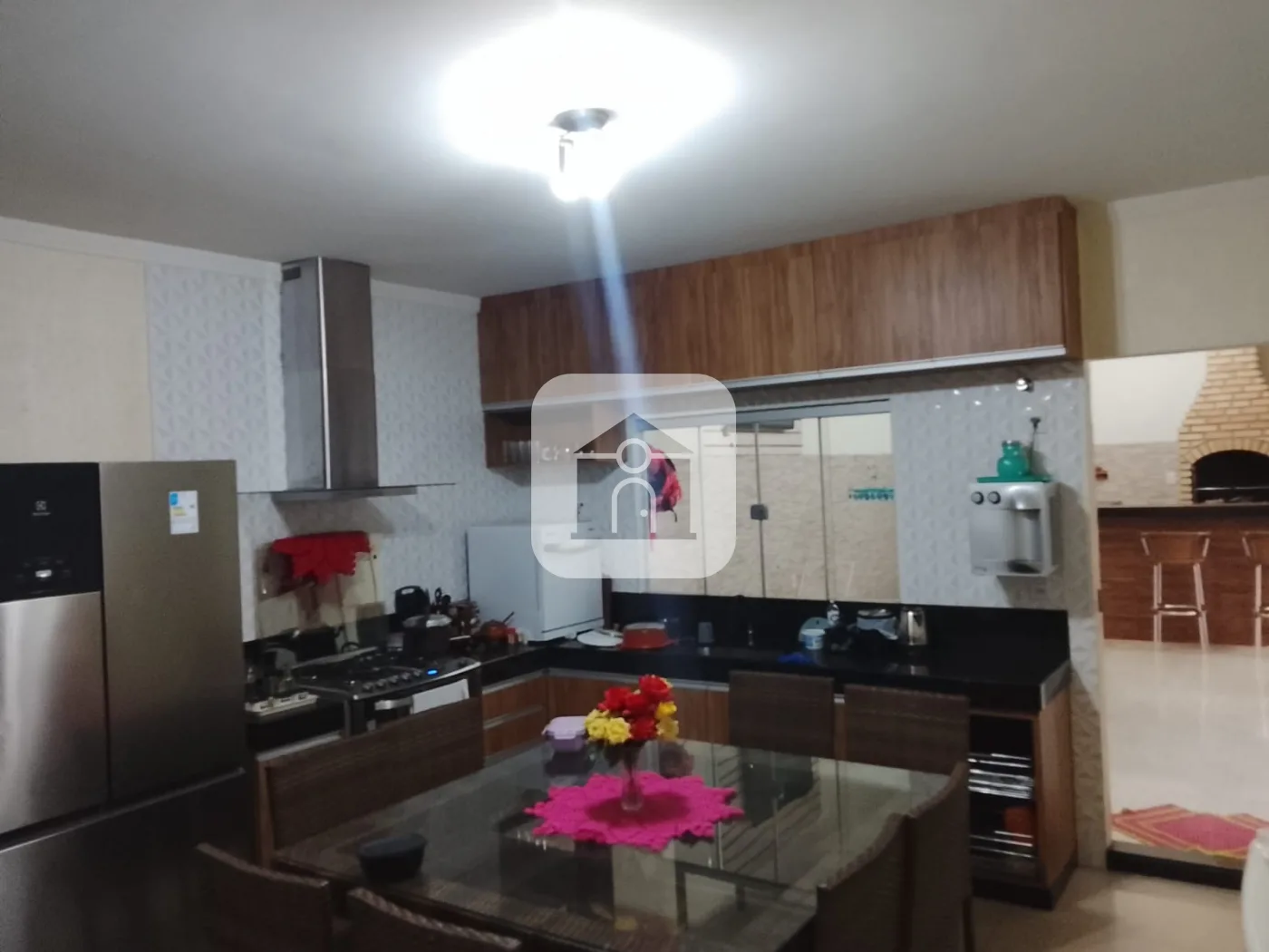 Alugar Casa / Padr&atilde;o em Uberl&acirc;ndia R$ 3.700,00 - Foto 4