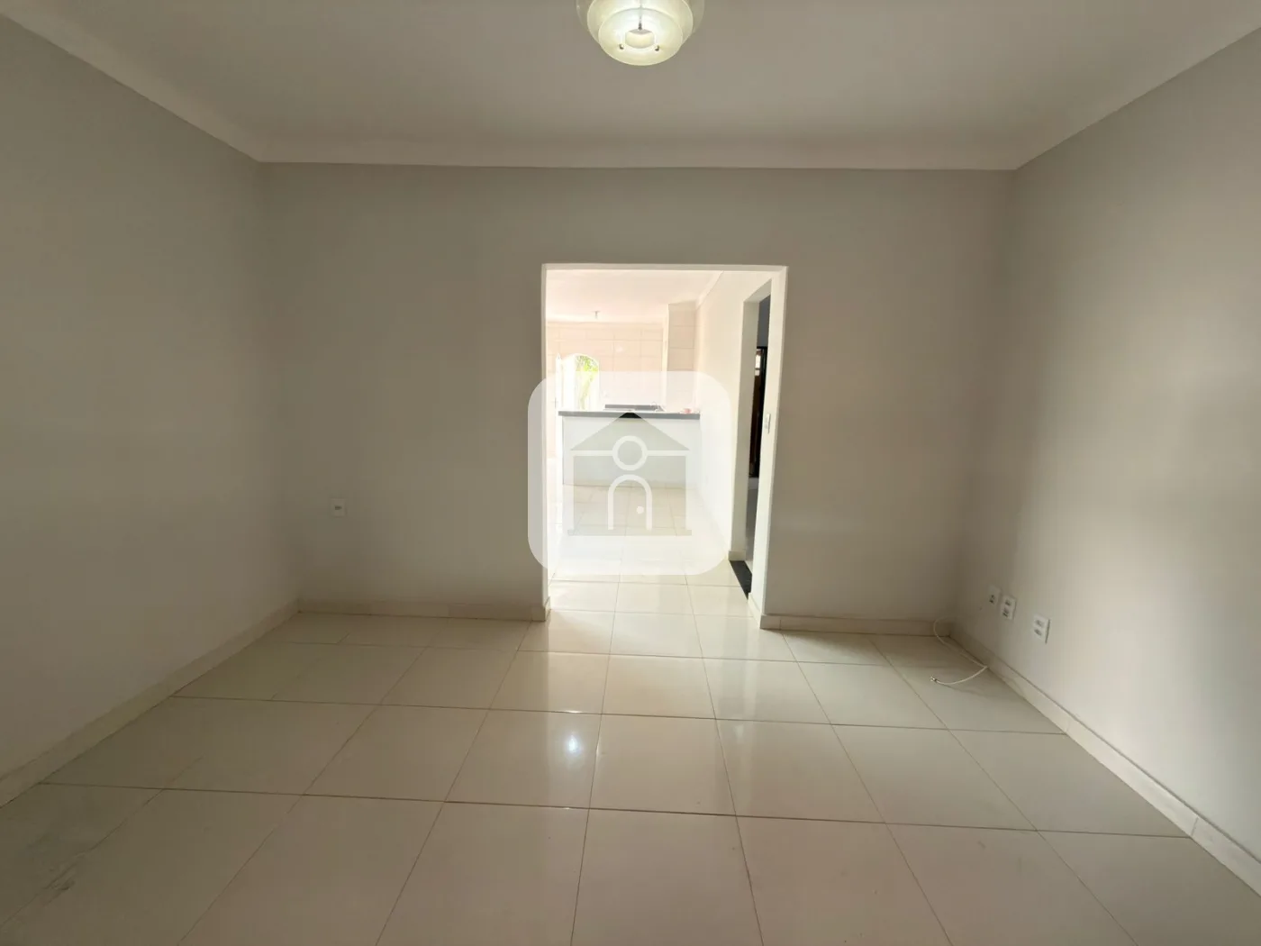 Alugar Casa / Padr&atilde;o em Uberl&acirc;ndia R$ 4.500,00 - Foto 7