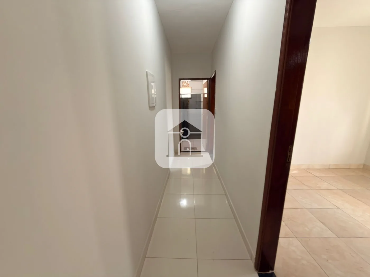 Alugar Casa / Padr&atilde;o em Uberl&acirc;ndia R$ 4.500,00 - Foto 12