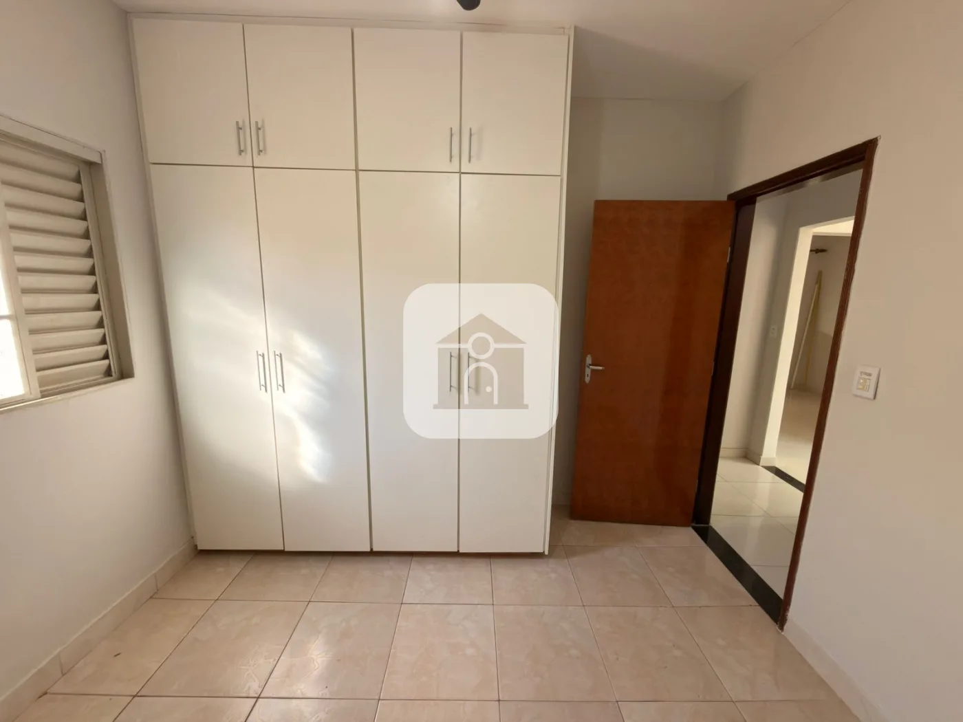 Alugar Casa / Padr&atilde;o em Uberl&acirc;ndia R$ 4.500,00 - Foto 17
