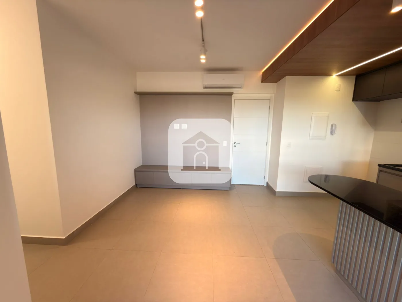 Alugar Apartamento / Padr&atilde;o em Uberl&acirc;ndia R$ 4.000,00 - Foto 5