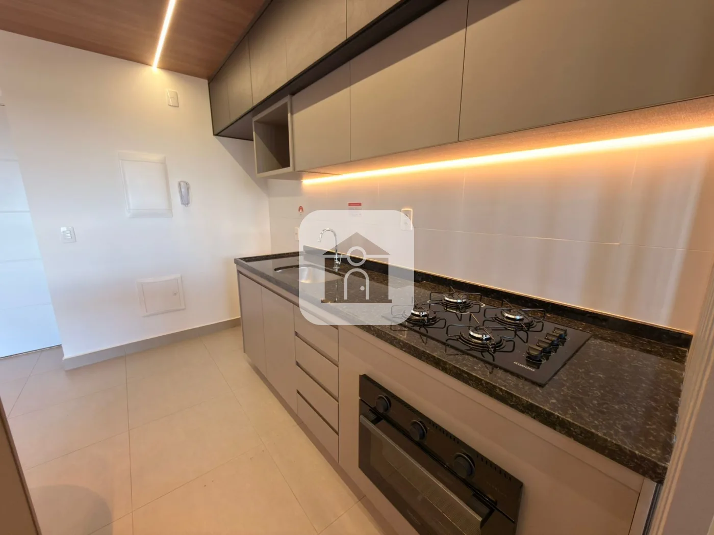 Alugar Apartamento / Padr&atilde;o em Uberl&acirc;ndia R$ 4.000,00 - Foto 7