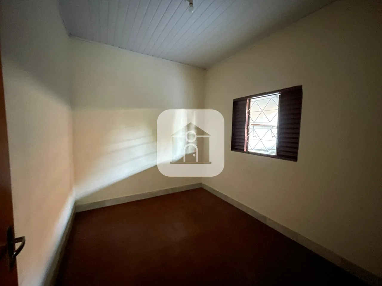 Alugar Casa / Padr&atilde;o em Uberl&acirc;ndia R$ 1.600,00 - Foto 6