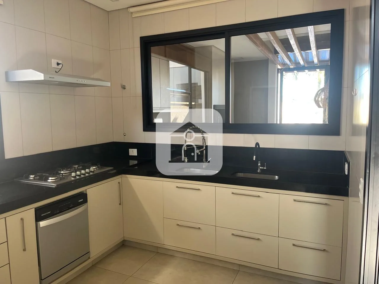 Comprar Casa / Condom&iacute;nio ou Loteamento Fechado em Uberlandia R$ 2.850.000,00 - Foto 6