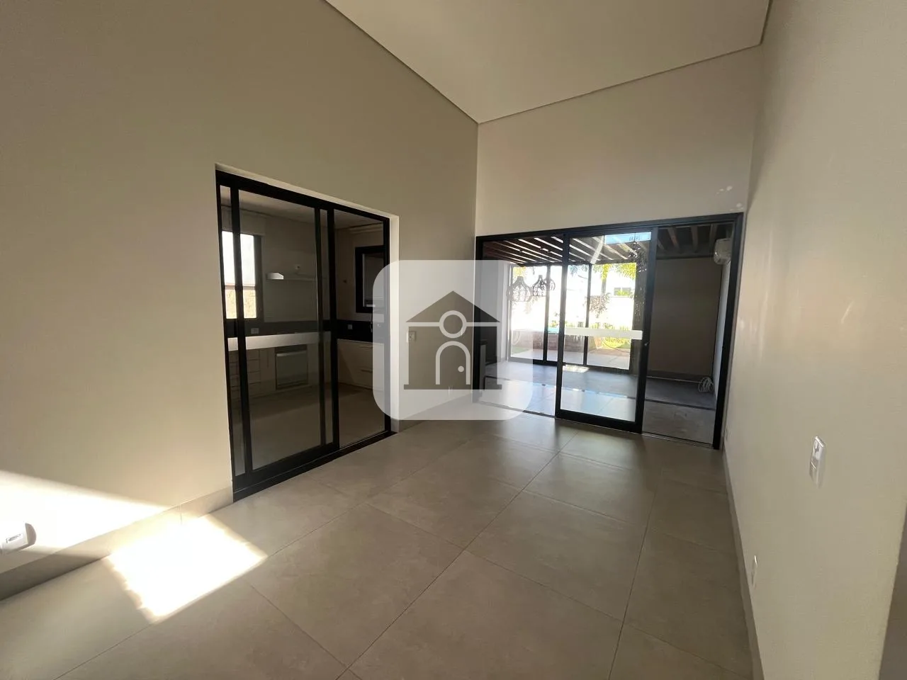 Comprar Casa / Condom&iacute;nio ou Loteamento Fechado em Uberlandia R$ 2.850.000,00 - Foto 27