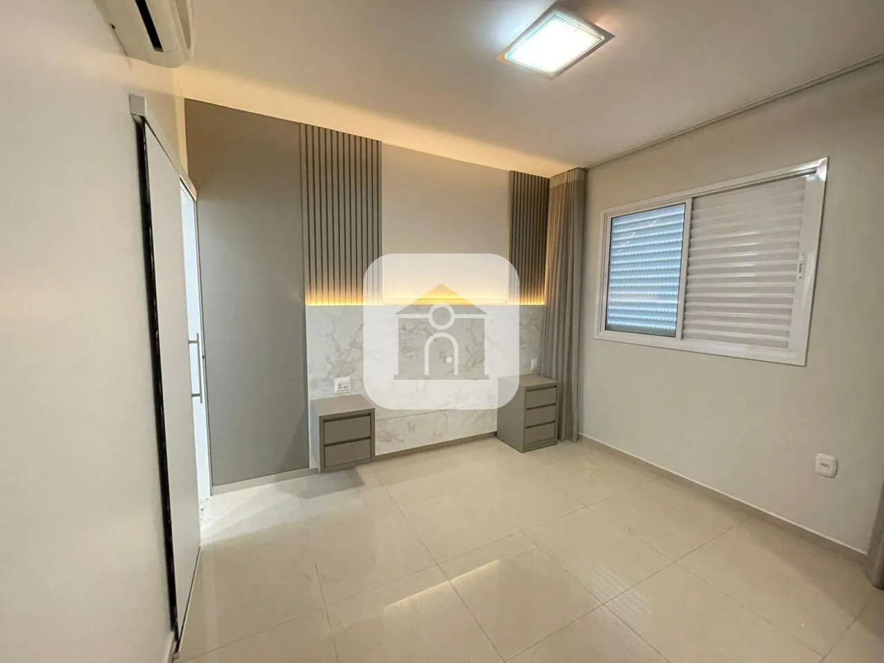 Alugar Apartamento / Padr&atilde;o em Uberl&acirc;ndia R$ 3.700,00 - Foto 11